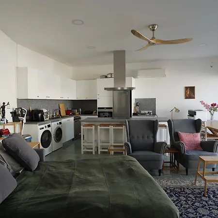 Apartment Extra Large With Courtyard